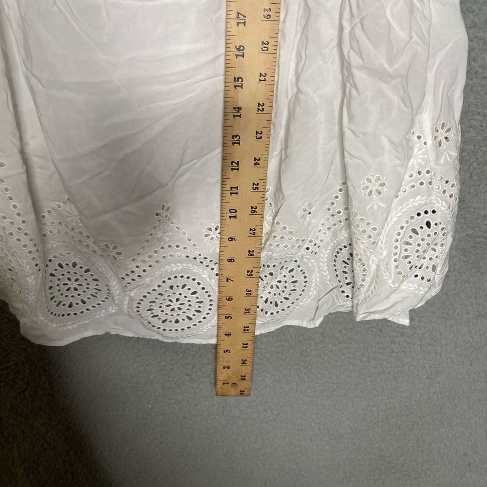 Torrid womens 6X white cold shoulder eyelet feminine cottage blouse casual - Picture 5 of 7